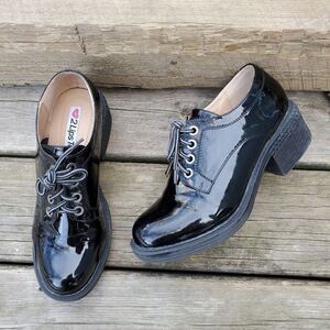 Vintage 90s y2k 2 Lips Too Max Black Faux Patent Leather Chunky Heel Oxfords 11